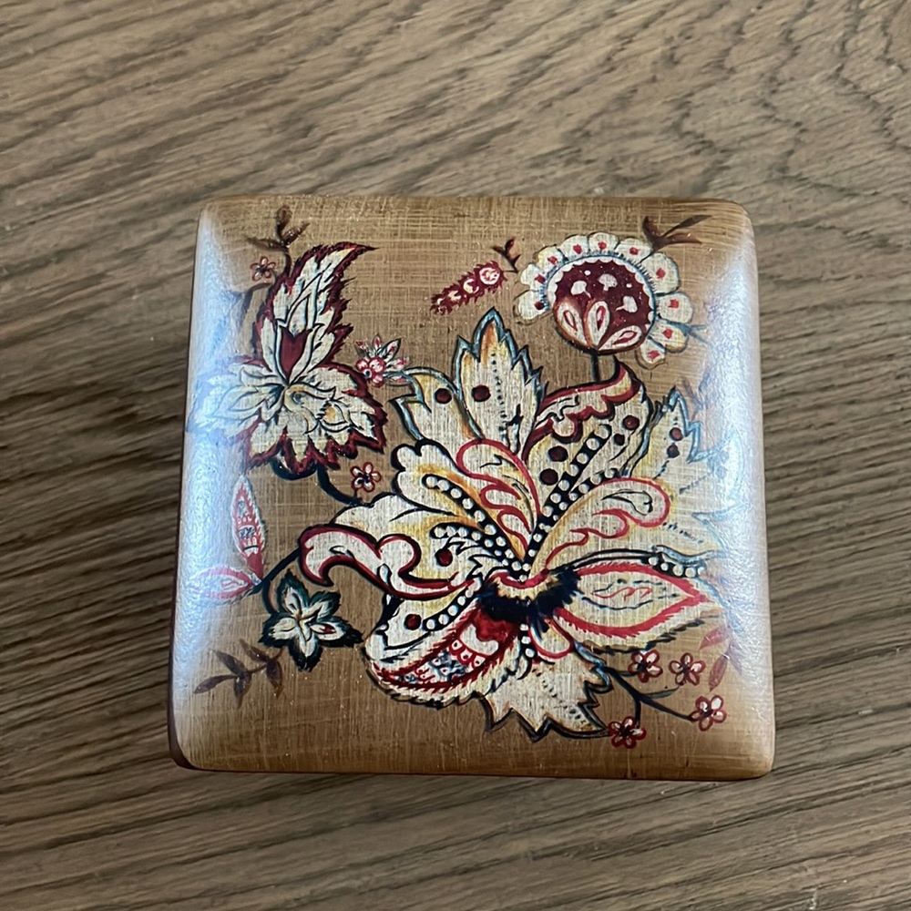 Brown Floral Trinket Box NWT